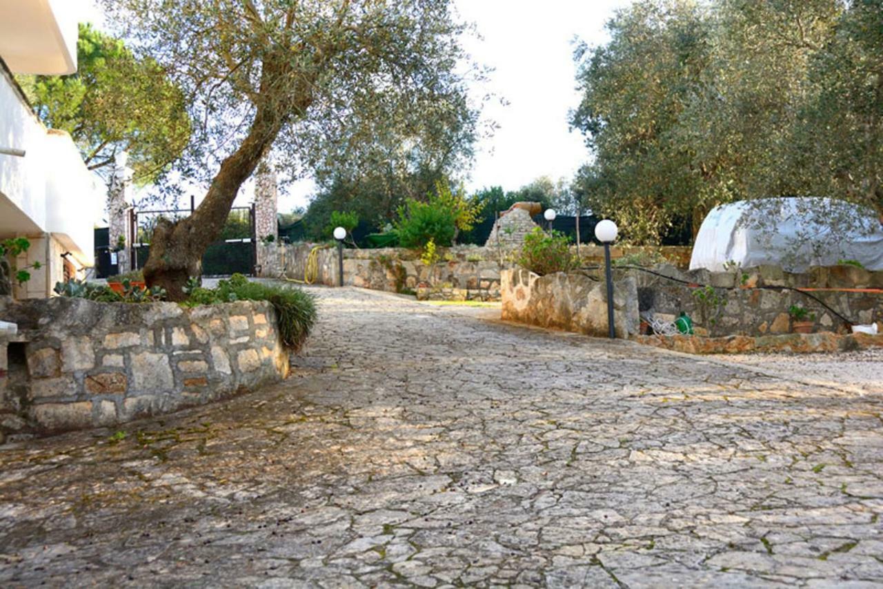 Villa Gardenia Ostuni Buitenkant foto